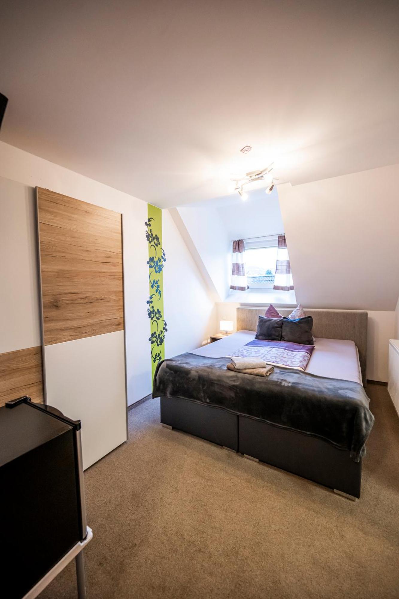 Die Schlafstube - Bed & Breakfast Zeltweg Exteriör bild