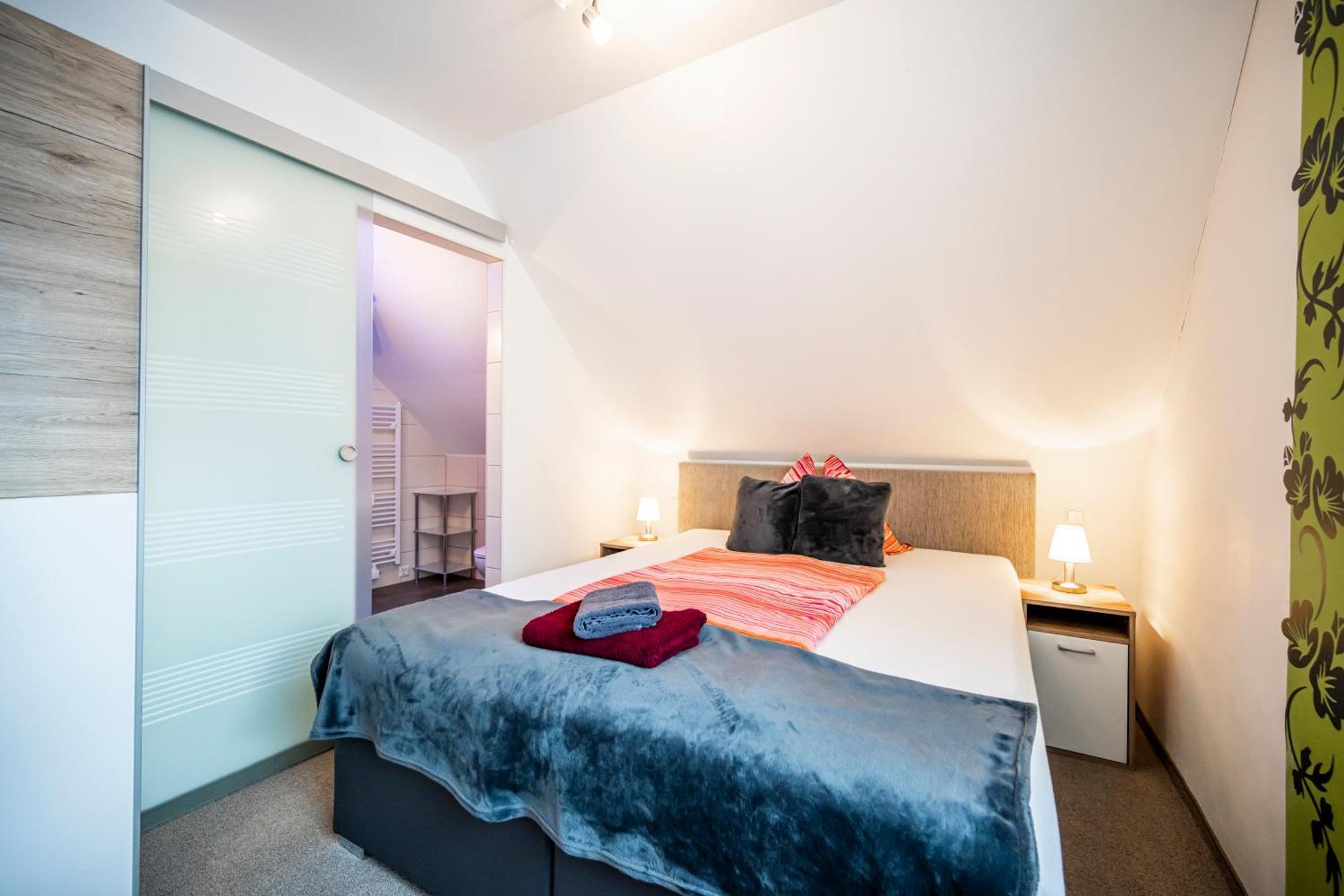 Die Schlafstube - Bed & Breakfast Zeltweg Exteriör bild