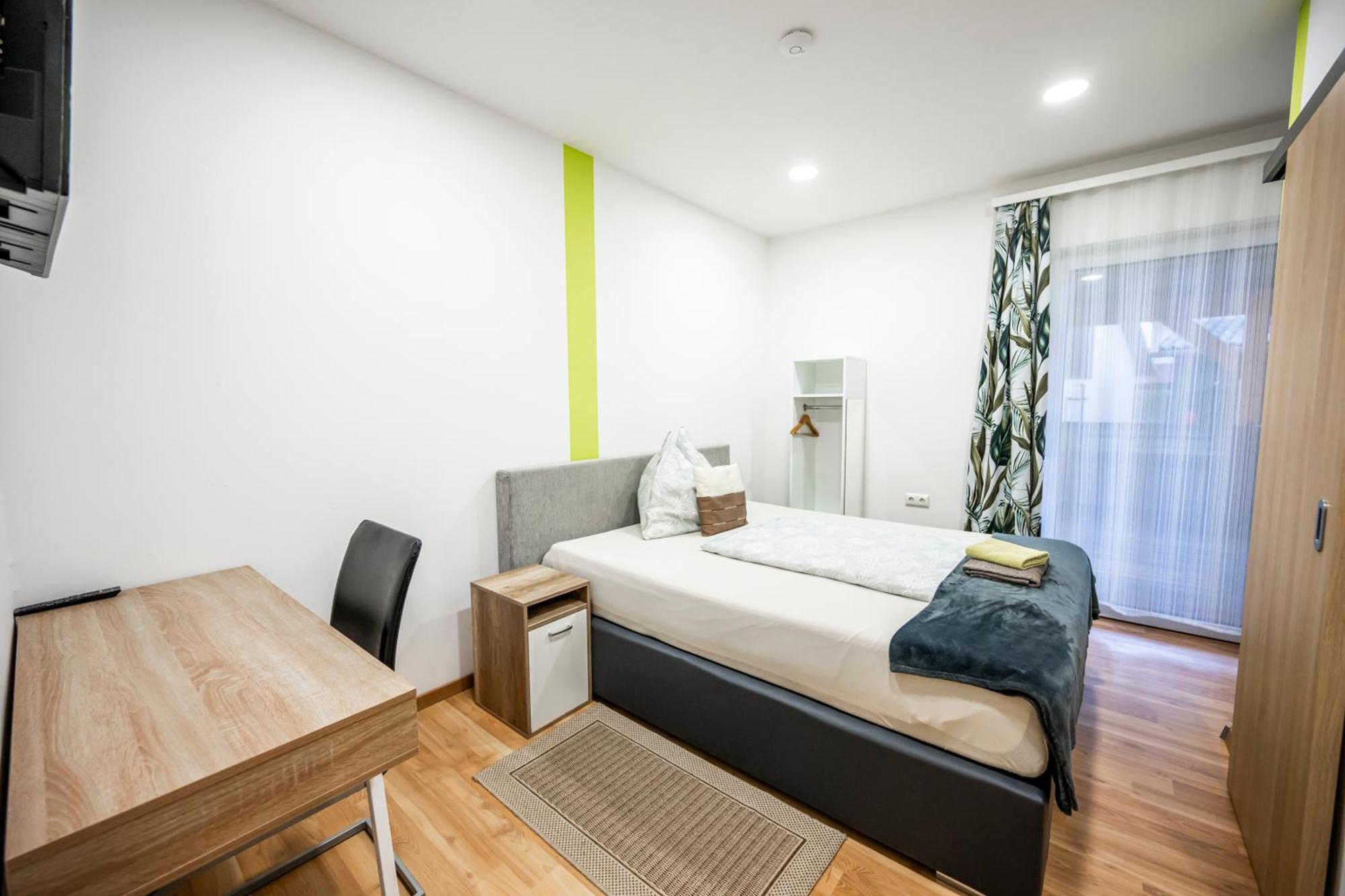 Die Schlafstube - Bed & Breakfast Zeltweg Exteriör bild