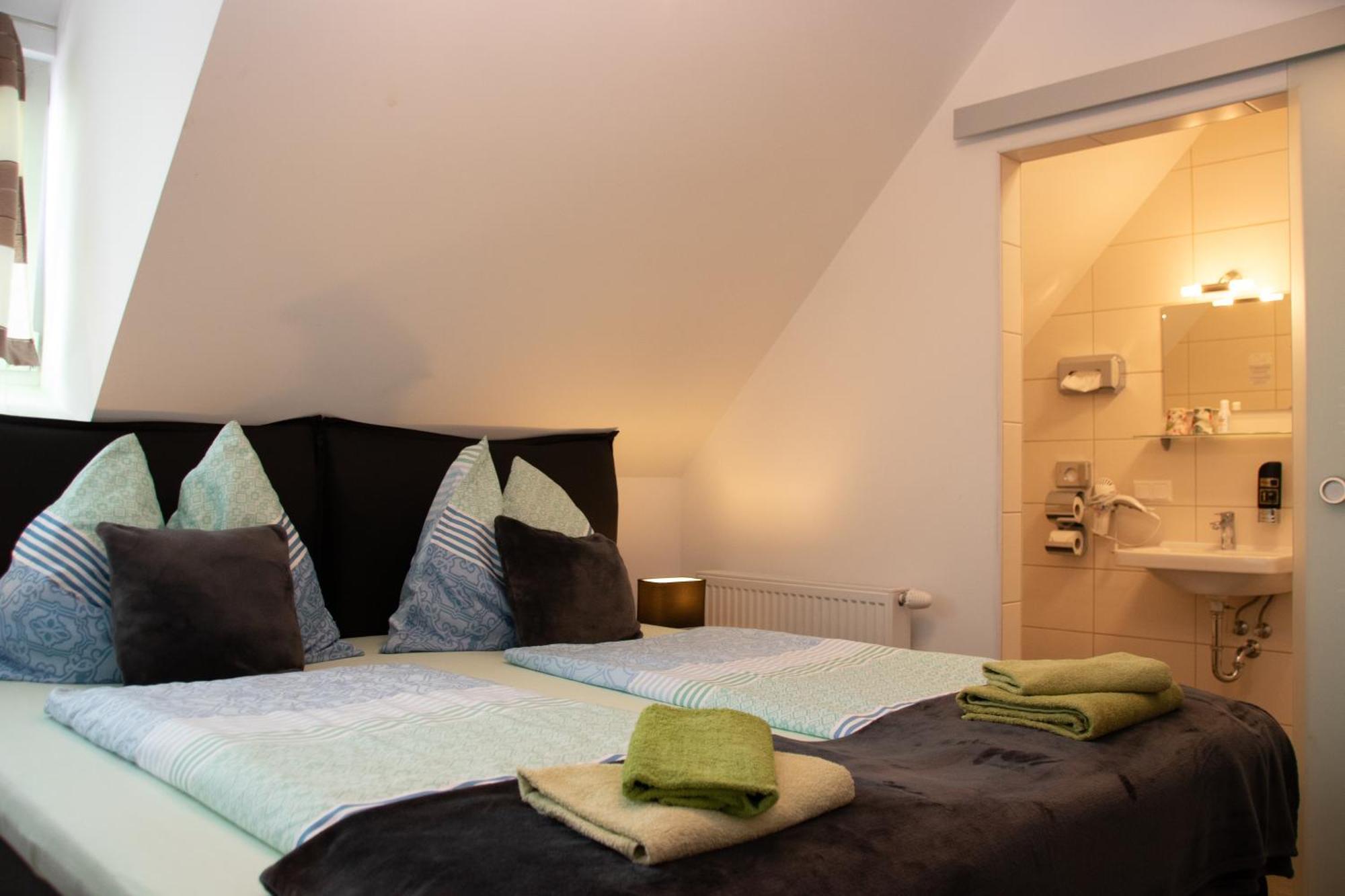 Die Schlafstube - Bed & Breakfast Zeltweg Rum bild